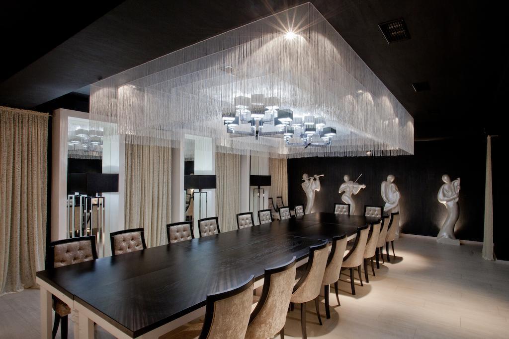 Orly Park-Hotel Киев Екстериор снимка