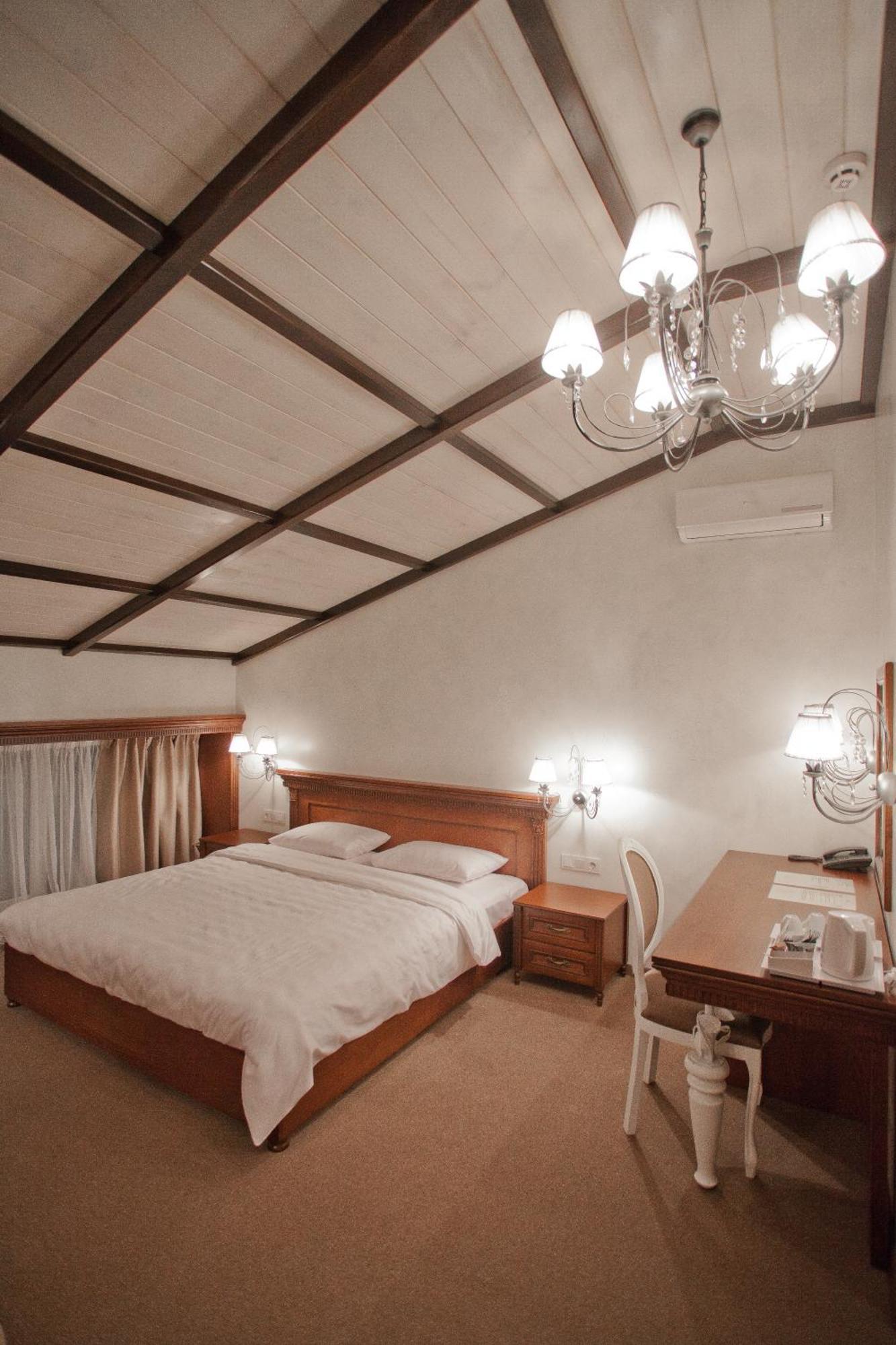 Orly Park-Hotel Киев Стая снимка